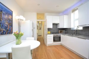 Kitchen-diner- click for photo gallery